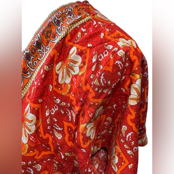 Women’s Pretty Garden Wrap Around Dress Boho Red Floral Flutter Sleeve Medium - Picture 7 of 16